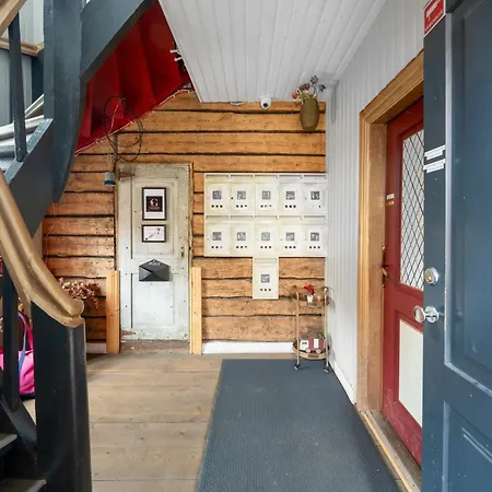 Garden Next To Telliskivi & Old Town *